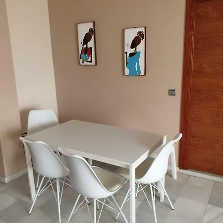 Atico De 150m2 Frente Al Mar Estepona