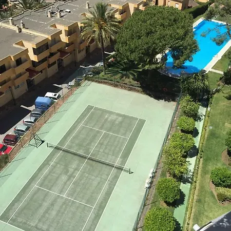 Atico De 150m2 Frente Al Mar * Estepona